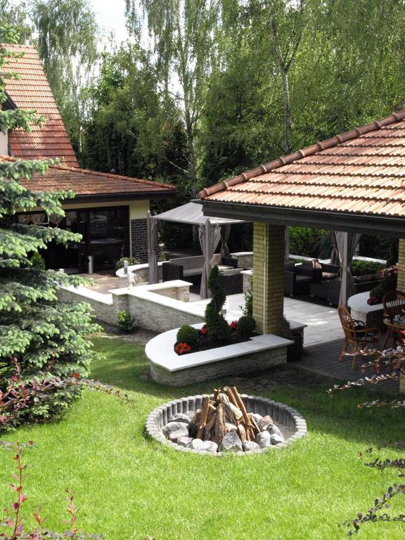 Noce I Dnie Hotel Konstancin-Jeziorna Exterior photo